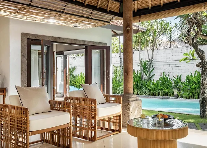 Rumah Ananda Bali - Balinese Umalas Villa *