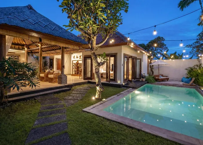 Rumah Ananda Bali - Balinese Umalas Villa Canggu